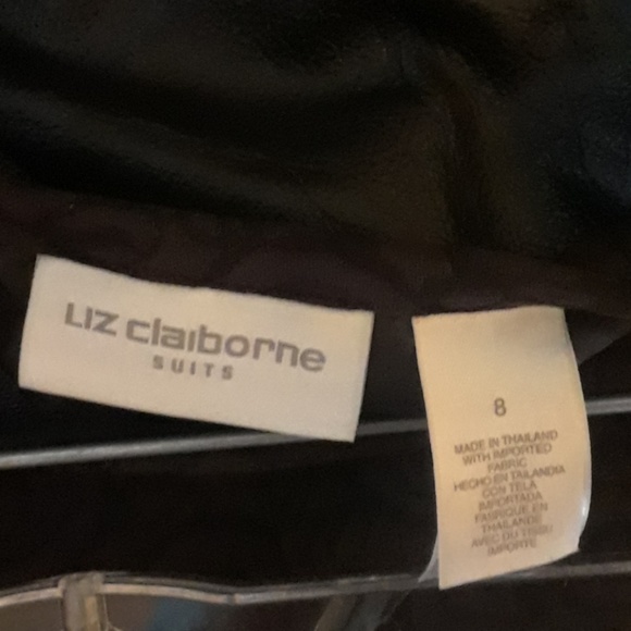 Liz Claiborne Suit size 8 - Picture 5 of 8